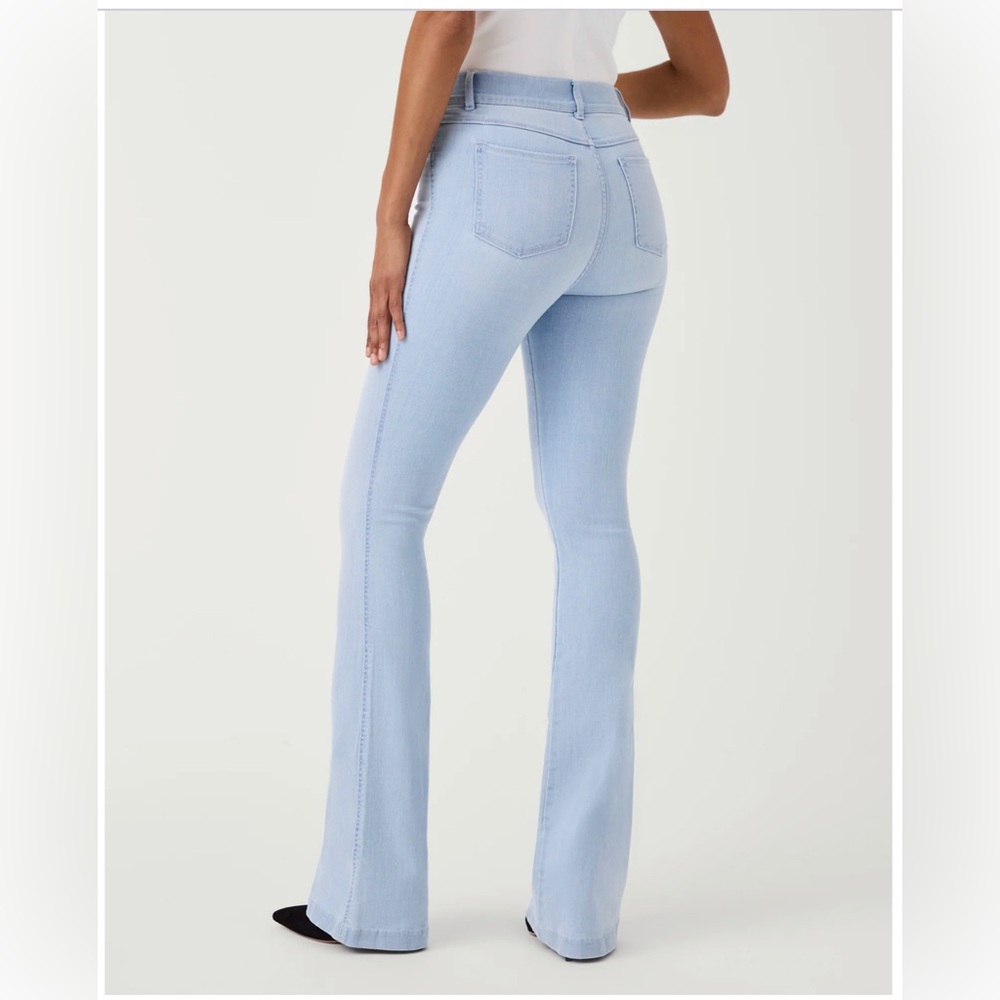 SPANX Flare Jeans Light Wash EUC Size S
